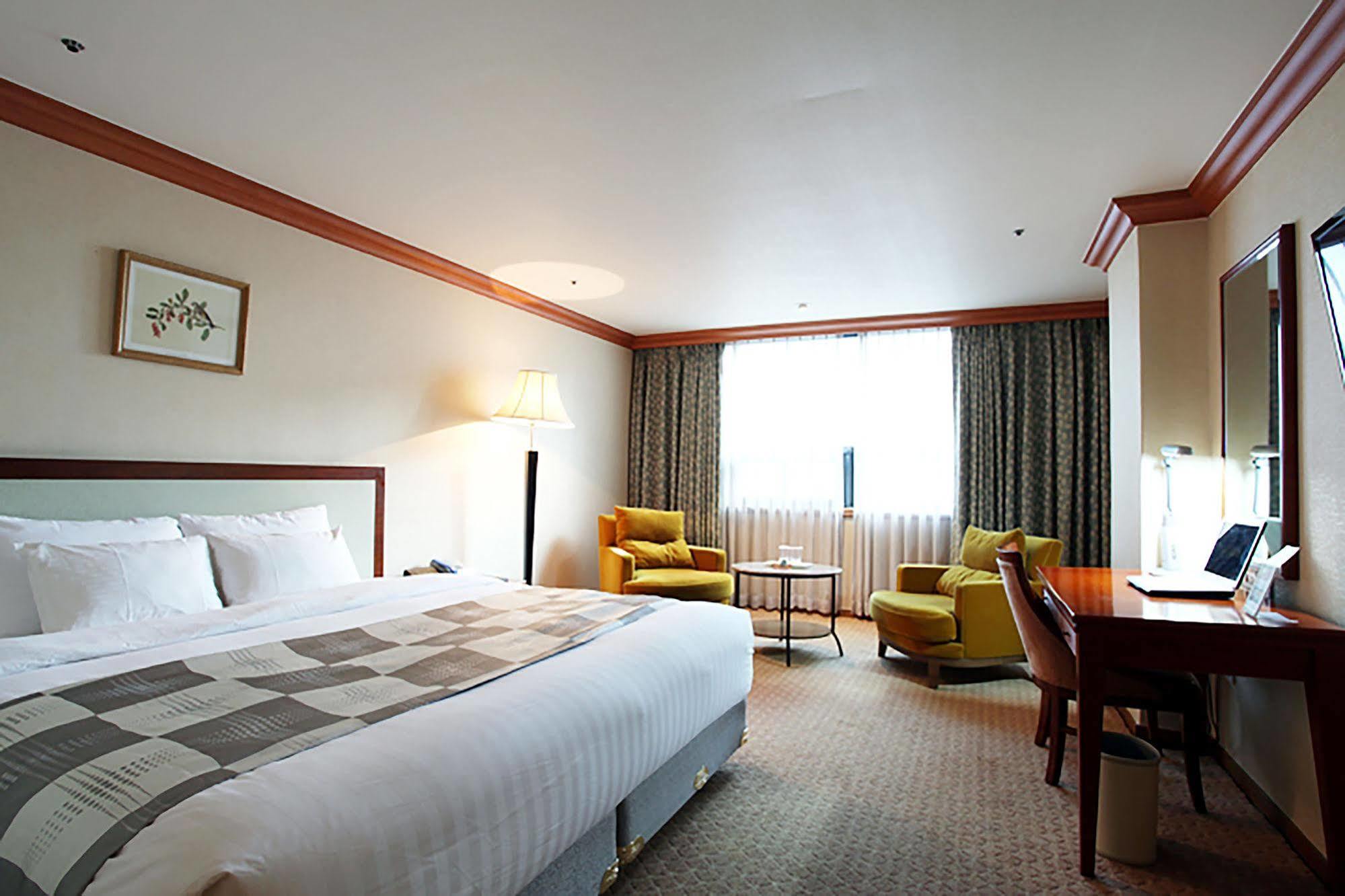 Hotel International Changwon Exterior foto